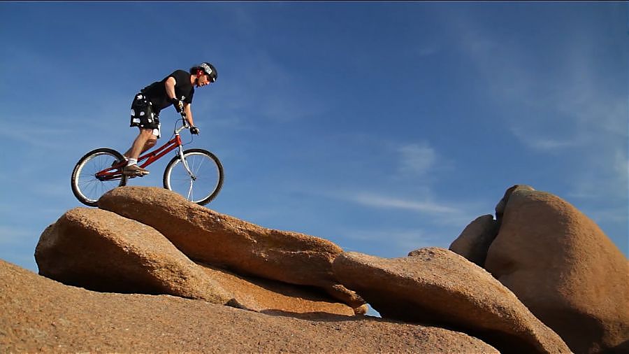 Bike trial stunts - Jrmie Largilliere - Canon 7D